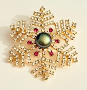 Vintage Snowflake Faux Pearl Rhinestone Christmas Brooch